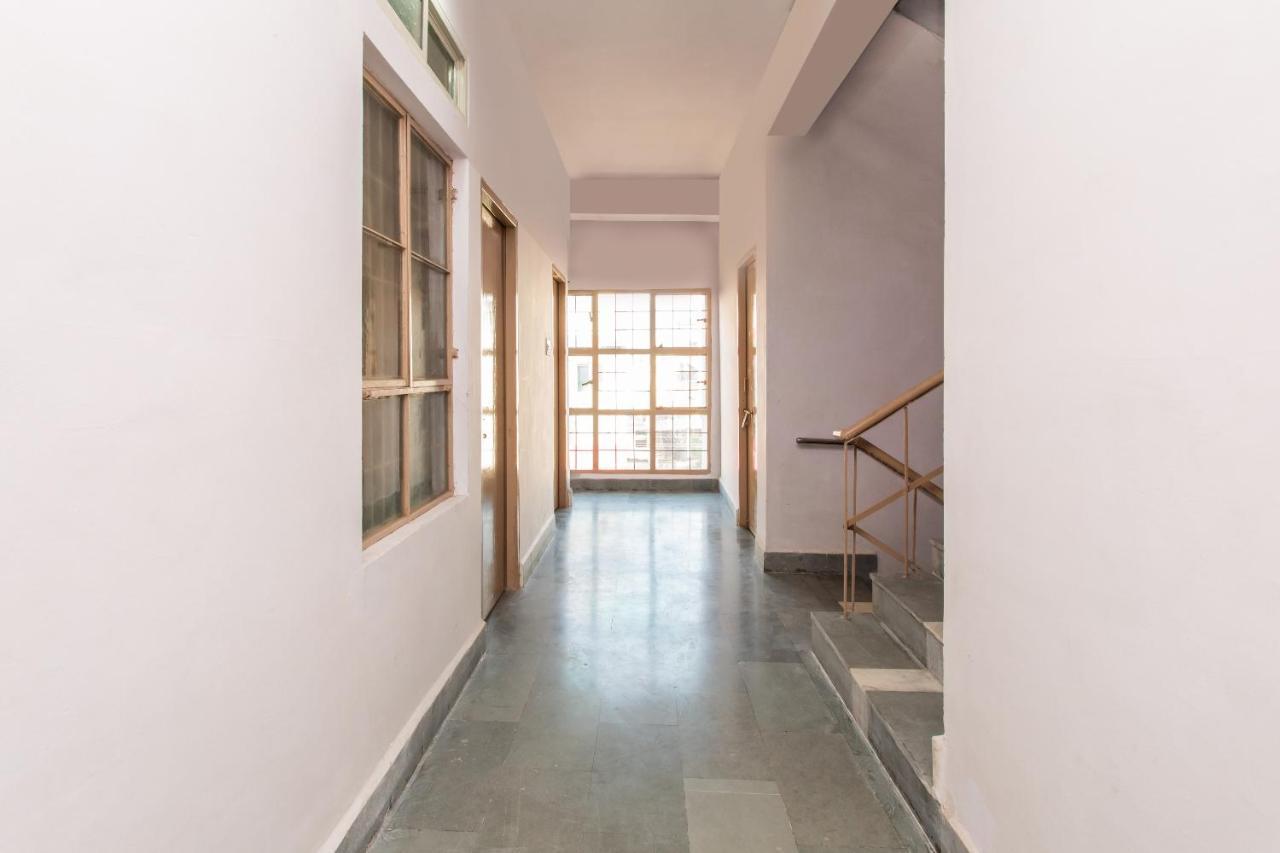 Oyo 24844 Hotel Samrat Bhopál Kültér fotó