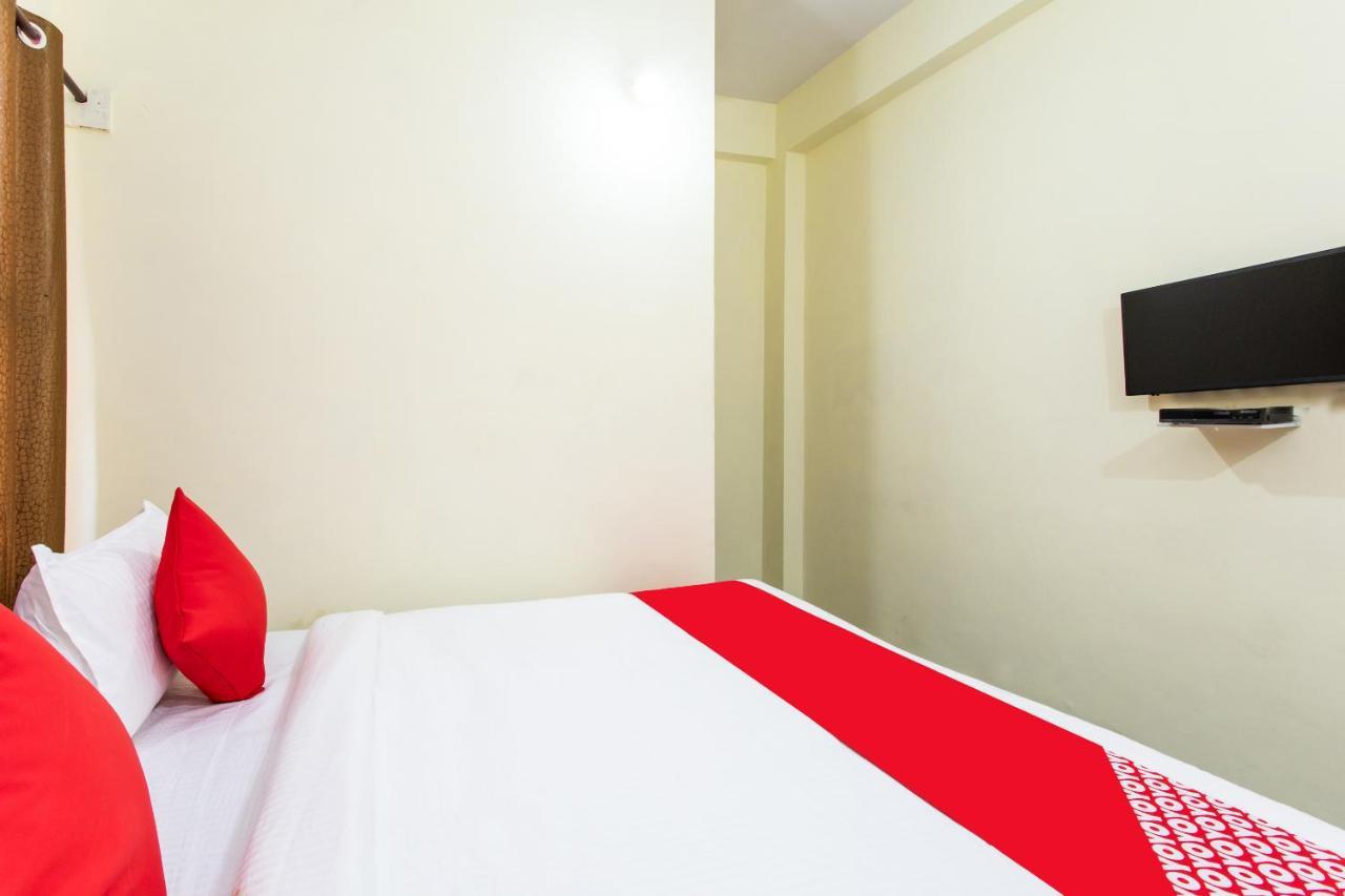 Oyo 24844 Hotel Samrat Bhopál Kültér fotó