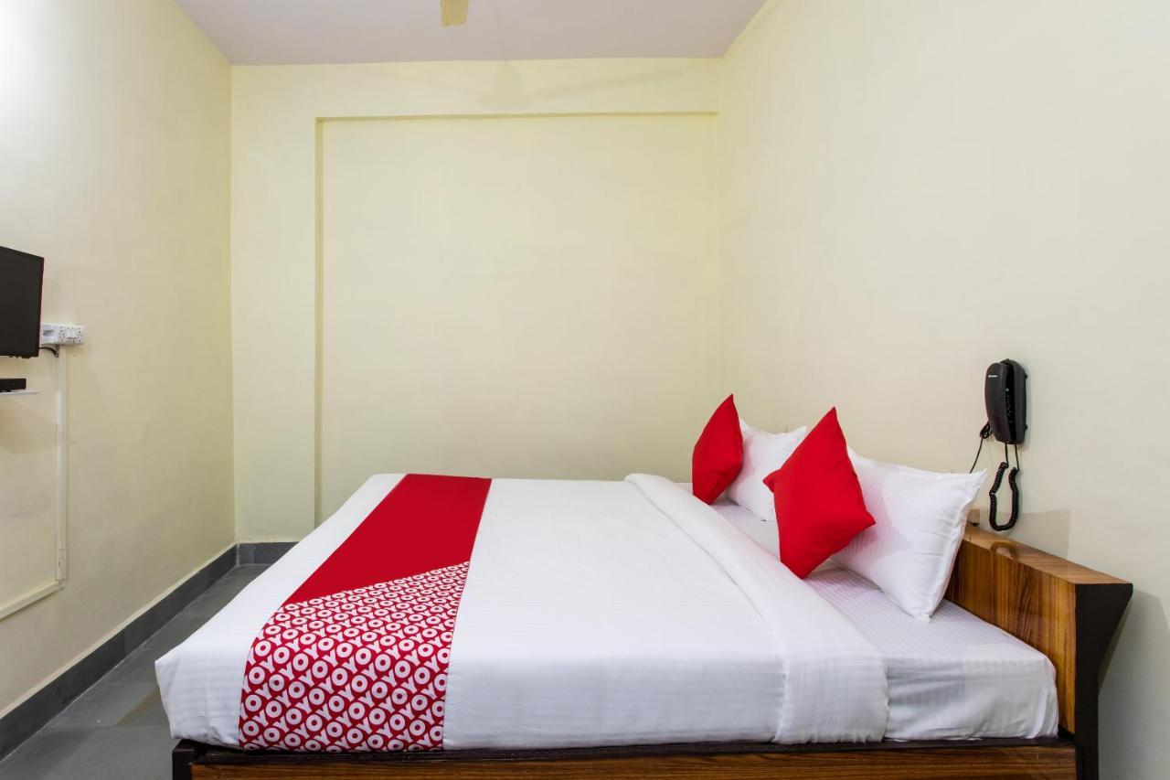 Oyo 24844 Hotel Samrat Bhopál Kültér fotó